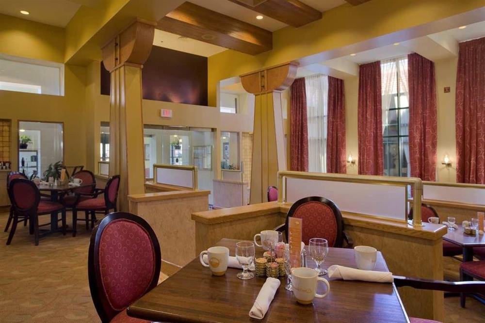 Hilton Mystic Hotell Restaurang bild
